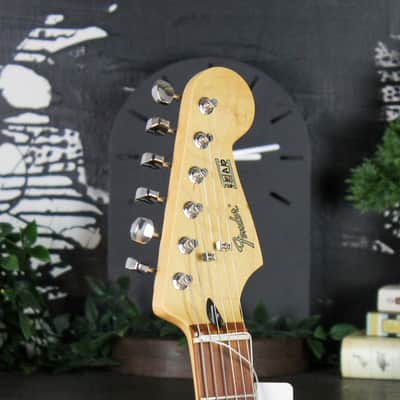 Preowned 2020 Fender Player Lead III Electric Guitar - Olympic White w/ HSC image 6
