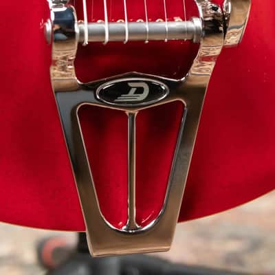 Duesenberg Starplayer TV Semi-Hollow Electric Guitar - Red Sparkle with Hardshell Case - Demo image 13
