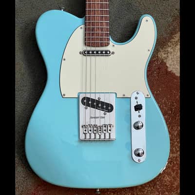 Parts Caster Tele Style - Daphne Blue image 2