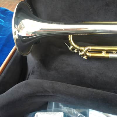 New Carol Brass CTR-5000L-GST-Bb-SRL Mariachi Model Bb Trumpet - Silver Plate/Gold Lacquer with Case image 3