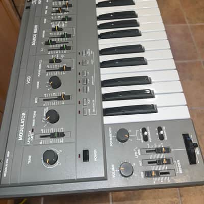 Roland SH-101 32-Key Monophonic Synthesizer 1982 - 1986 - Gray image 15