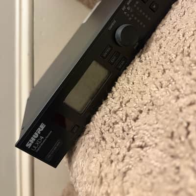 Shure ULXD4=-H50 2010s - Black image 1