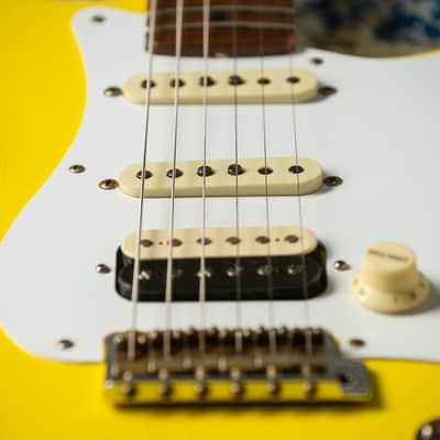 Fender Custom Shop 1957 Heavy Relic HSS Stratocaster - Graffiti Yellow/Black image 14