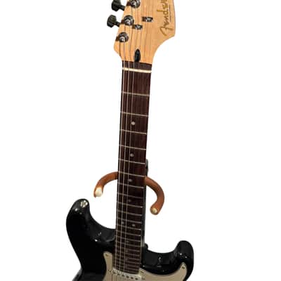 2019 Fender American Professional Stratocaster - Black image 2