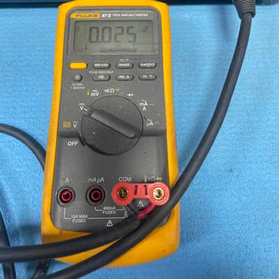 Peavey PVi 8500 Powered Mixer *READ DESCRIPTION* 2010s - Black image 4