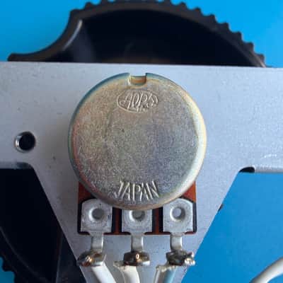 CASIO WK-1630 Keyboard Replacement Part: Modulation Knob Mod Wheel Assembly image 5