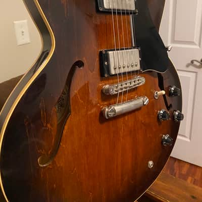 Gibson ES-335 1983 - Walnut image 2