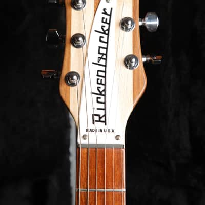 Rickenbacker 330 Mapleglo Semi-Hollow Electric Guitar 2024 Pre-Owned image 3