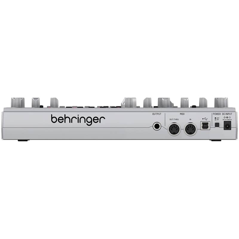Behringer TD-3 Analog Bass Line Synthesizer image 2