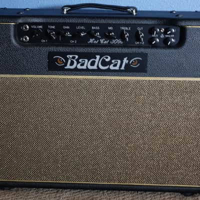 Bad Cat Hot Cat 30R Hand Wired Legacy Series 30-Watt 1x12" Guitar Combo