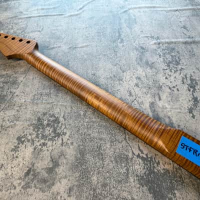 BMC Guitar 5AAAAA FLAME MAPLE Neck Strat® Stratocaster® 22 Fret Roasted With Rosewood Fingerboard Nitro Lacquer 9.5 Radius  STFRM5A #6 image 4