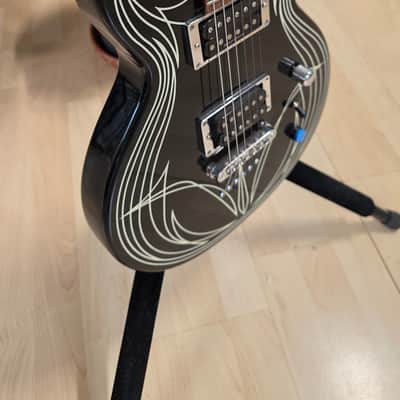 Jackson JJ4 Scott Ian MIJ JAPAN 2000 Black Tribal Tattoo Graphic LP JR Junior DC Anthrax Signature Pro Guitar with Killswitch and New ESP hard case image 12