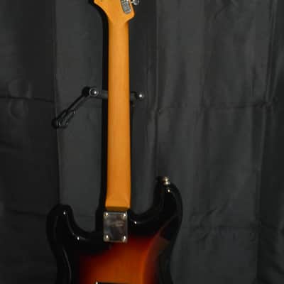 🎸 Squier Classic Vibe ’60s Stratocaster – Sunburst (2011) – Early Series image 6