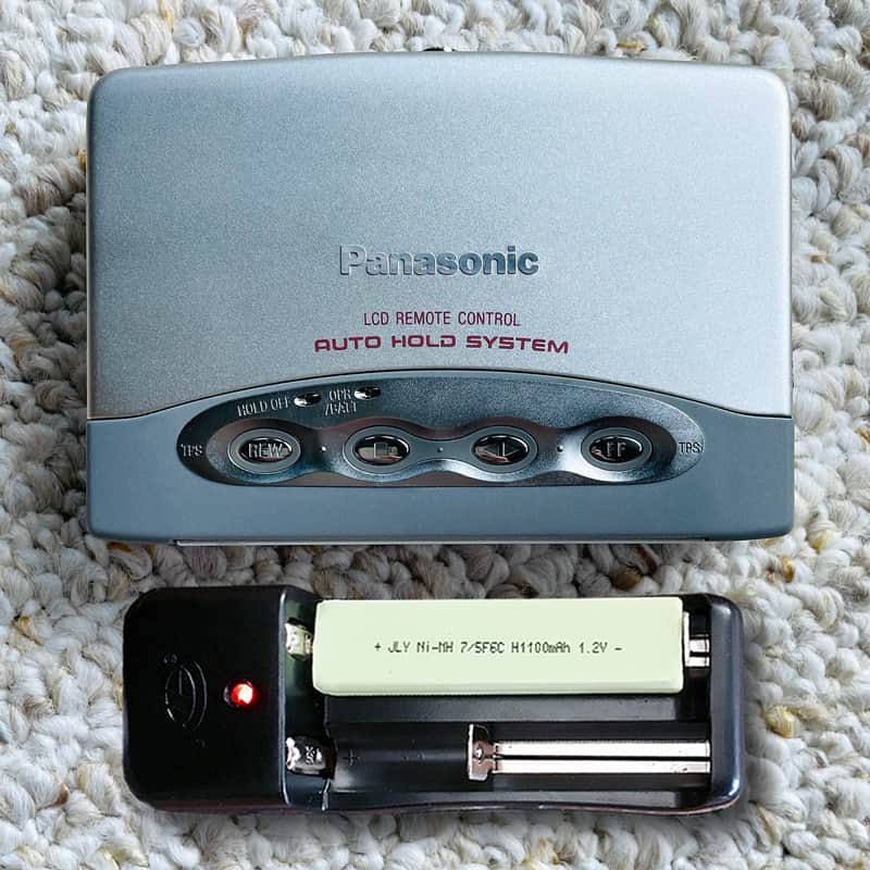 [RARE]PANASONIC RQ S75 Walkman Cassette Player, Awesome Silver ! Working ! image 1