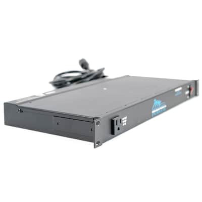Middle Atlantic PD-920R 9 Outlet 20 Amp Power Strip image 2