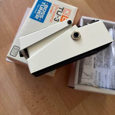 Boss TU-3 Chromatic Tuner 2009 - Present - White image 5
