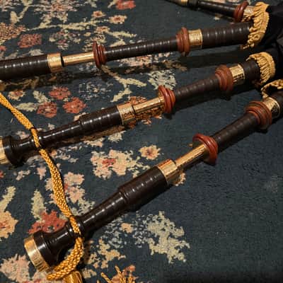 2016 McCallum AB4D Bagpipes: Mopani Mounts – Gold Celtic image 8