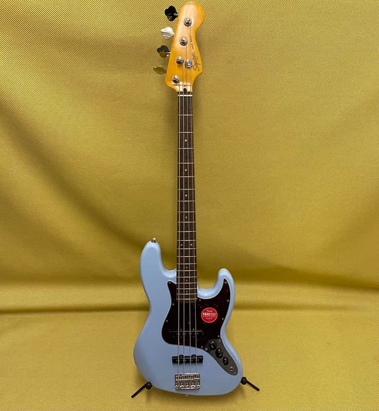 Squier Classic Vibe '60s Jazz Bass | Reverb