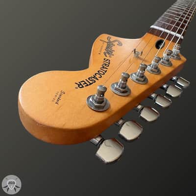 Squier Tom DeLonge Stratocaster Butter Cream Road Worn – Very Good Condition image 12