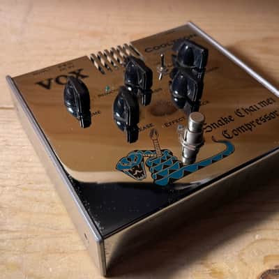 ギター VOX Snake Charmer Compressor COOLTRON Vox Cooltron Snake Charmer 12AU7 Tube Powered Compressor Pedal