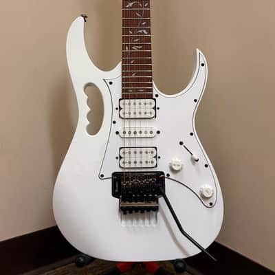 Ibanez Steve Vai Signature JEMJR-WH White image 2