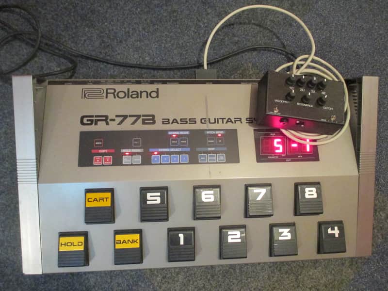 Roland GR-77 BASS SYNTHESIZER ANALOG VINTAGE RARE image 1