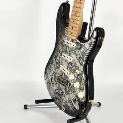 2018 Fender Custom Shop Limited Edition ’68 Stratocaster Relic - Black Paisley - Trades image 10