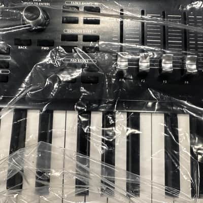 Behringer MOTÖR 41 41-Key USB MIDI Controller Keyboard 2010s - Standard image 2