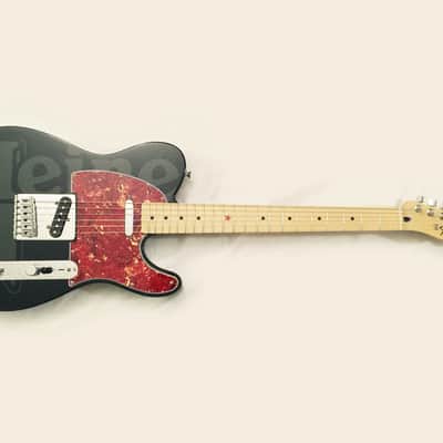 2010 FENDER Standard Telecaster "Heineken" Special Edition Made in Mexico. Great Condition ! ... image 2