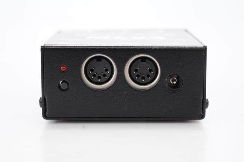 Doepfer MCV4 MIDI to CV Converter & Kenton MIDI USB Host MkII