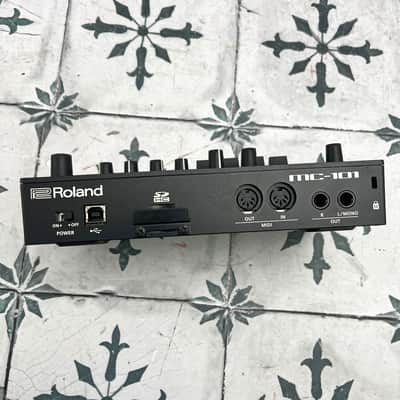 Roland MC-101 Groovebox image 3