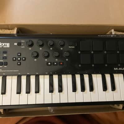 M-Audio Axiom Air Mini 32 Key USB MIDI Keyboard Controller 2010s - Black image 2