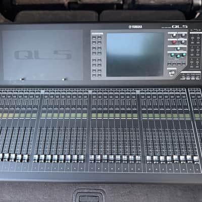 Yamaha QL5 image 1