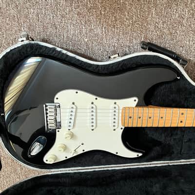 Fender 1995 American Standard Stratocaster made in USA + hard shell image 3