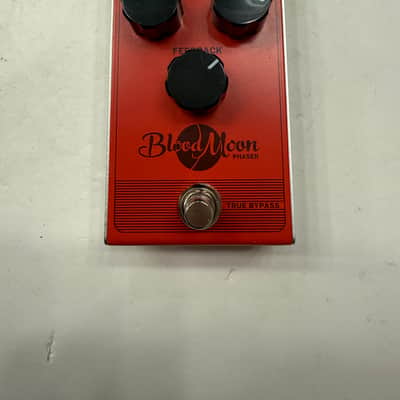 TC Electronic Blood Moon Phaser Phase Shifter True Bypass Guitar Effect Pedal image 1