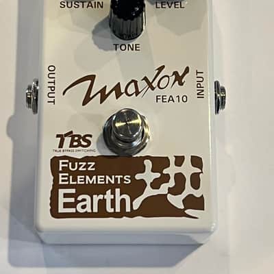 Maxon FEA-10 Fuzz Elements Earth Overdrive Guitar Effects Pedal image 1