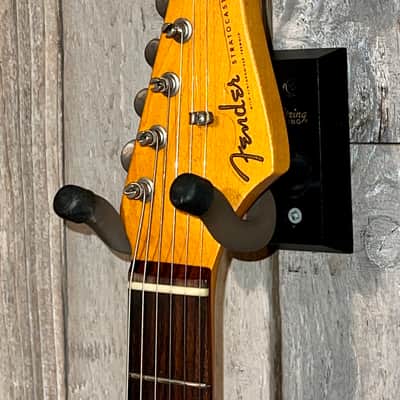 1984 Fender American Vintage Reissue AVRI '62 Stratocaster 3-Tone Sunburst (Fullerton Plant) Includes OHSC & Pro Setup ! image 7