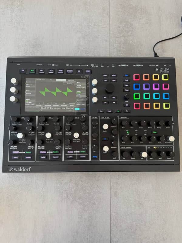 Waldorf Iridium Desktop Synthesizer 2020 - Present - Black image 1