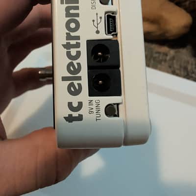 TC Electronic Polytune 3 Polyphonic Tuner Pedal 2017 - Present - White image 4
