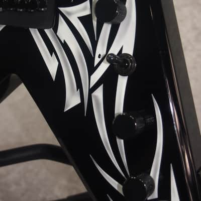 B.C. Rich BC Rich KKV Kerry King Tribal guitar with EMG pickups w/ case image 7