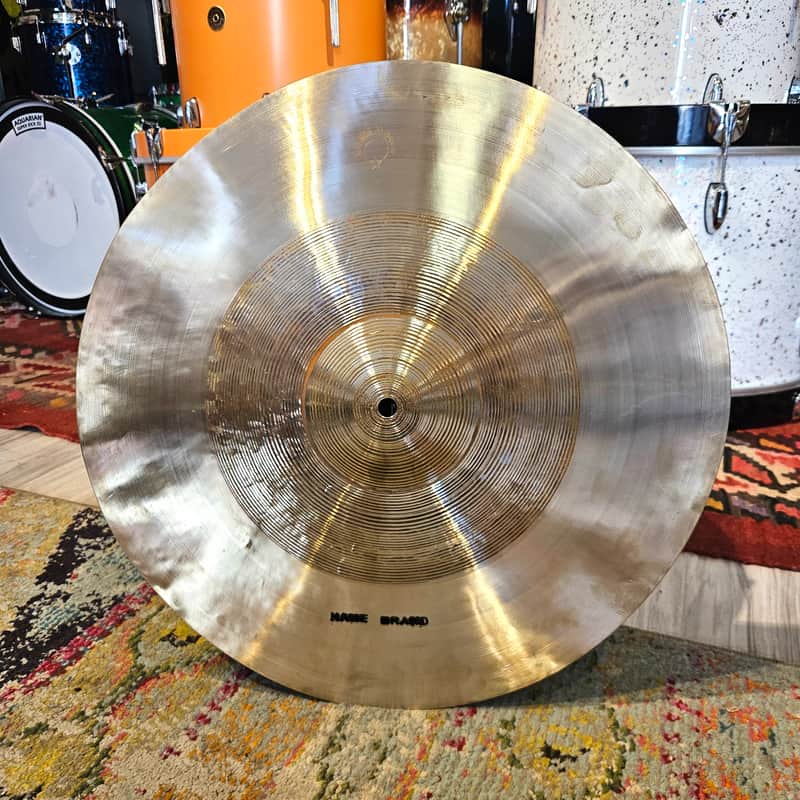Name Brand 18" Trash Crash Cymbal 1261g image 1