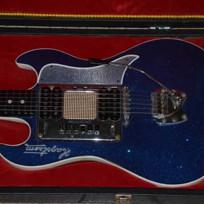 Hagstrom Hagström De Luxe Batman=real vintage1960=seen in J.Jarmusch's film 'Only Lovers Left Alive' image 5