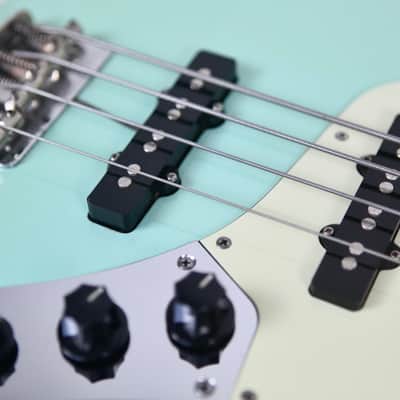 Fender Japan JB62M Pro-Feel Medium Scale Jazz Bass 1993-94 Sonic Blue SBL MIJ image 8