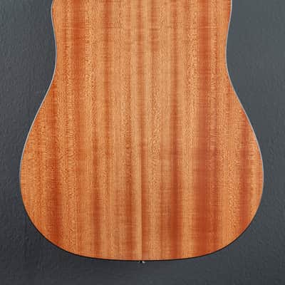Taylor 150CE 10 String Bajo Quinto image 3