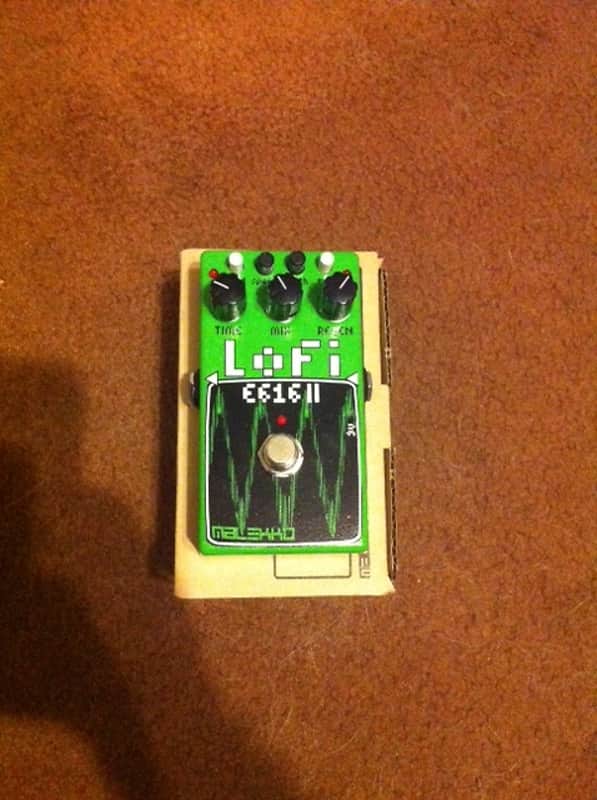 Malekko Lofi Ekko 616 Analog Delay   Green Sparkle image 1