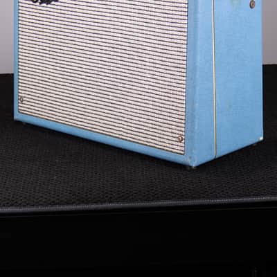 Vintage Supro Model 16T Tube Guitar Combo - Caribbean Blue image 5