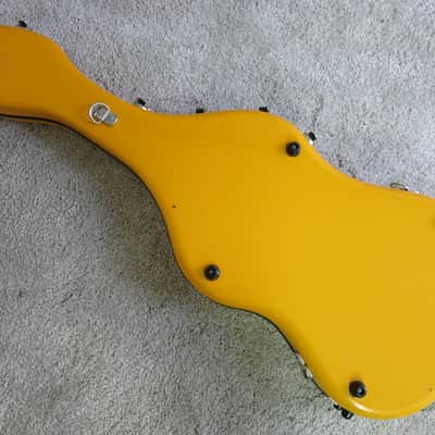 Eastman Fiberglass Guitar Case Yellow 39X14X3 Fits Fender Gibson Ibanez Telecaster Strats Les Paul image 11