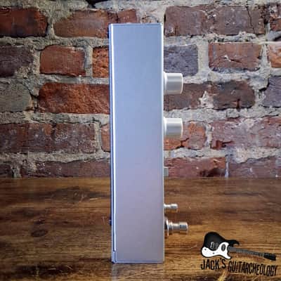 Behringer Octave Divider - Analog Octave Divider and Ringer Effects Pedal w/ Box *USED* (2020s - Silver) image 3