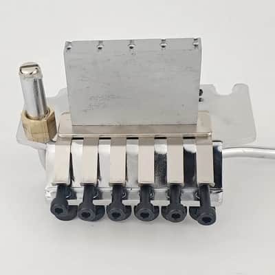 Wilkinson Guitar Double Locking Tremolo System Bridge image 4