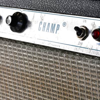 Fender Champ Silverface 6-Watt 1x8" Guitar Combo image 4